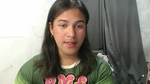 Snapshot of blackpinayts chatting on December 17, 6:36 pm Ellez online show from December 17, 6:36 pm