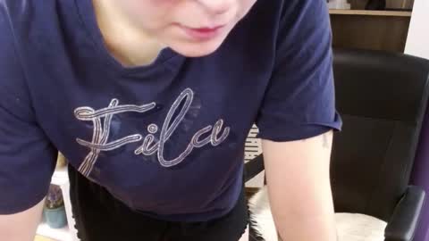 Snapshot of blackrosezoey chatting on December 3, 5:59 am Z O E Y online show from December 3, 5:59 am