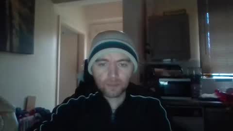 Snapshot of blackvswhite2022 chatting on February 12, 9:10 am blackvswhite2022 online show from February 12, 9:10 am