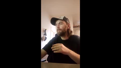 Snapshot of blackvswhite2022 chatting on December 15, 9:35 am blackvswhite2022 online show from December 15, 9:35 am