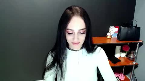 Ivy online show from January 8, 4:33 pm