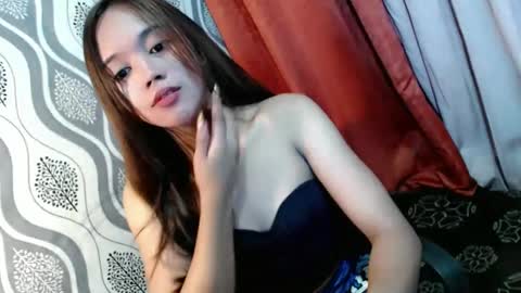 Snapshot of blacky_luna chatting on January 7, 12:45 am sweetyluna online show from January 7, 12:45 am