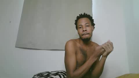 Snapshot of blackzilian_ chatting on September 10, 9:53 am HASSAN online show from September 10, 9:53 am