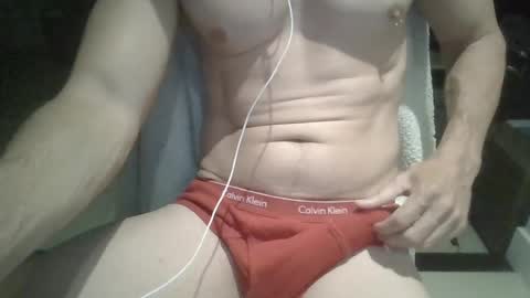 bladin22 online show from July 12, 9:22 am