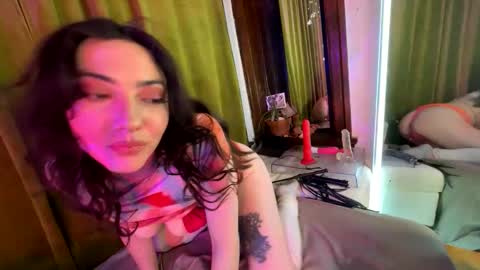 Snapshot of blair_switch chatting on November 23, 8:03 am Blair online show from November 23, 8:03 am