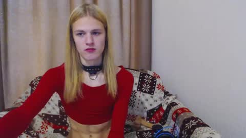Snapshot of blaire_18 chatting on January 3, 12:41 pm blaire 18 online show from January 3, 12:41 pm