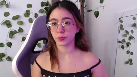   online show from January 25, 1:41 pm