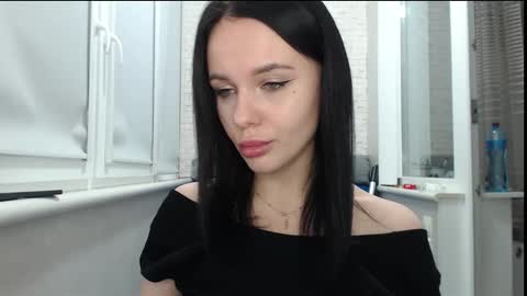 BlairYates online show from October 18, 8:09 pm