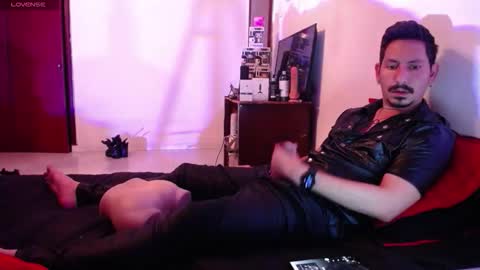 David online show from November 8, 4:34 am