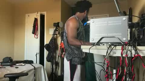 Blackjag00 online show from September 18, 1:18 am