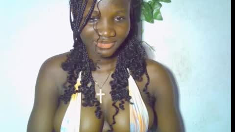 nikky00 online show from March 10, 7:13 am