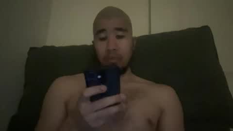 Snapshot of blasian4 chatting on November 20, 5:29 am blasian4 online show from November 20, 5:29 am