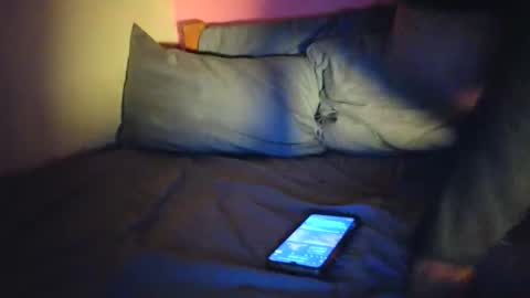 Snapshot of blathor30 chatting on November 16, 10:04 pm blathor and friends online show from November 16, 10:04 pm