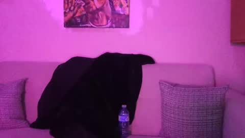 2girls1blunt online show from January 30, 3:22 am