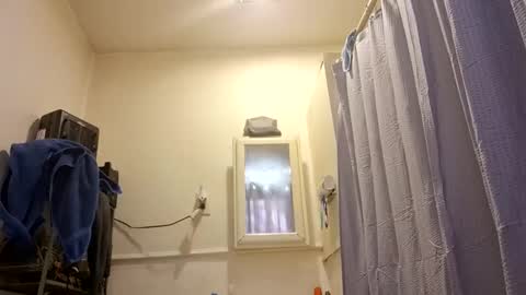 Snapshot of blaze401 chatting on December 16, 7:30 pm blaze401 online show from December 16, 7:30 pm