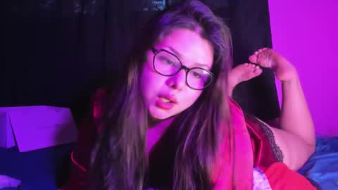 Snapshot of blazedpaux chatting on November 9, 12:03 pm Pau online show from November 9, 12:03 pm