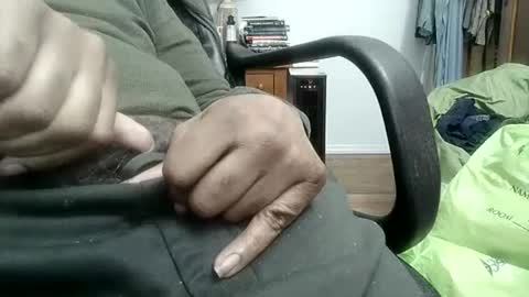 Snapshot of blessyou777 chatting on February 15, 8:44 am blessyou777 online show from February 15, 8:44 am