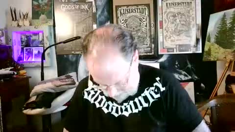 blindsurfer780299 online show from March 13, 11:50 am