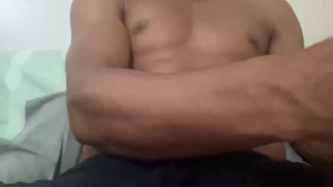 blingsexxx420 online show from May 1, 5:17 pm