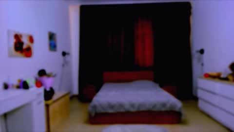 Snapshot of blinkofeyes chatting on September 18, 12:29 pm Nicole online show from September 18, 12:29 pm