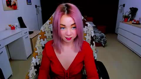 Nicole online show from January 30, 5:30 am