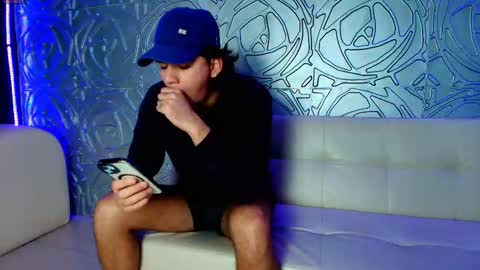 blinspot_red online show from November 29, 4:15 am