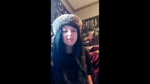 blitzbunny03 online show from December 3, 7:56 pm