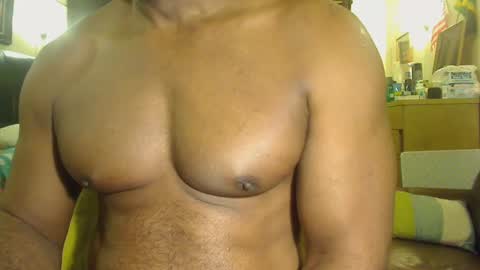 Snapshot of blkbiguncut10462 chatting on March 2, 12:42 am blkbiguncut10462 online show from March 2, 12:42 am