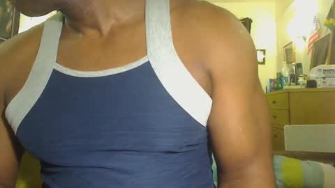 Snapshot of blkbiguncut10462 chatting on March 3, 2:58 am blkbiguncut10462 online show from March 3, 2:58 am