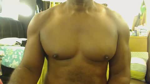 Snapshot of blkbiguncut10462 chatting on November 17, 5:46 am blkbiguncut10462 online show from November 17, 5:46 am