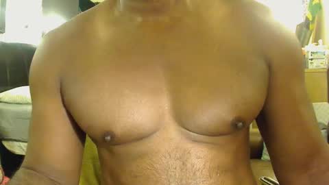 Snapshot of blkbiguncut10462 chatting on December 23, 10:46 am blkbiguncut10462 online show from December 23, 10:46 am