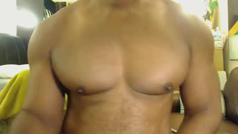 Snapshot of blkbiguncut10462 chatting on January 11, 10:15 pm blkbiguncut10462 online show from January 11, 10:15 pm