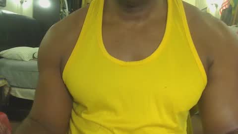 Snapshot of blkbiguncut10462 chatting on February 23, 6:22 am blkbiguncut10462 online show from February 23, 6:22 am