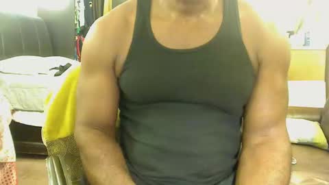 Snapshot of blkbiguncut10462 chatting on March 20, 5:45 am blkbiguncut10462 online show from March 20, 5:45 am