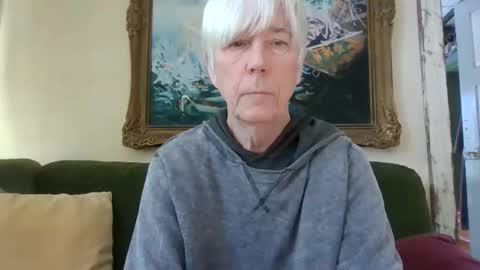 Snapshot of blomkuk chatting on February 19, 9:38 am blomkuk online show from February 19, 9:38 am