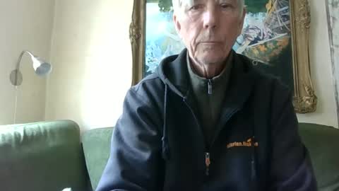 Snapshot of blomkuk chatting on June 17, 8:39 am blomkuk online show from June 17, 8:39 am