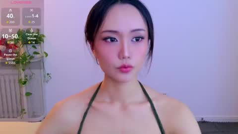 Snapshot of blon_kater chatting on June 7, 8:18 am YoYo online show from June 7, 8:18 am