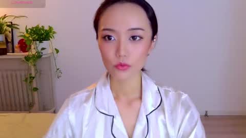 YoYo online show from July 19, 6:39 am