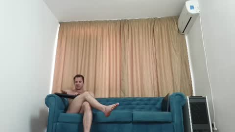 Snapshot of blond_god chatting on July 7, 7:23 am Andreas online show from July 7, 7:23 am