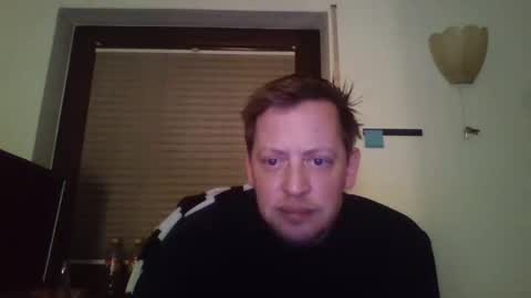 blonde32m online show from January 2, 5:46 am