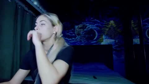 blonde4pasion online show from September 10, 7:36 pm