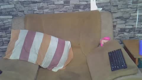 blonde_creamy online show from June 26, 8:08 am