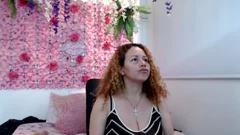 Snapshot of blonde_squirt_ chatting on December 31, 1:57 am blonde_squirt_ online show from December 31, 1:57 am