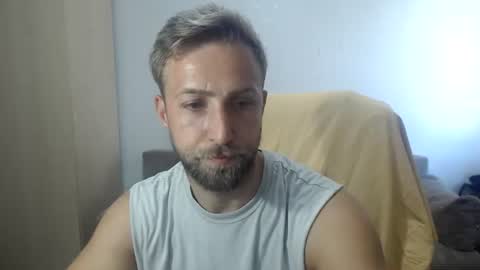 Snapshot of blondeagle chatting on August 6, 11:12 am Mr Blond online show from August 6, 11:12 am