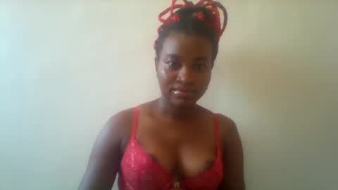 Snapshot of blondebarbiey chatting on February 27, 5:24 am blonde online show from February 27, 5:24 am