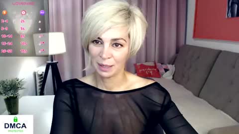 Lola online show from July 24, 4:05 pm