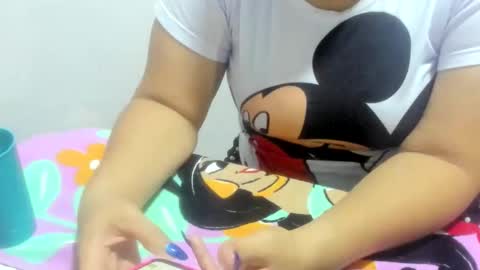 Snapshot of blondie_seex chatting on December 18, 2:06 am Blondie online show from December 18, 2:06 am