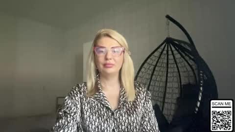blondie_xoxoxo online show from June 10, 8:13 am