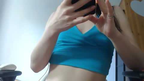 blondyelena online show from June 23, 6:00 am