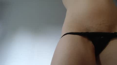 blondyelena online show from July 27, 6:31 am